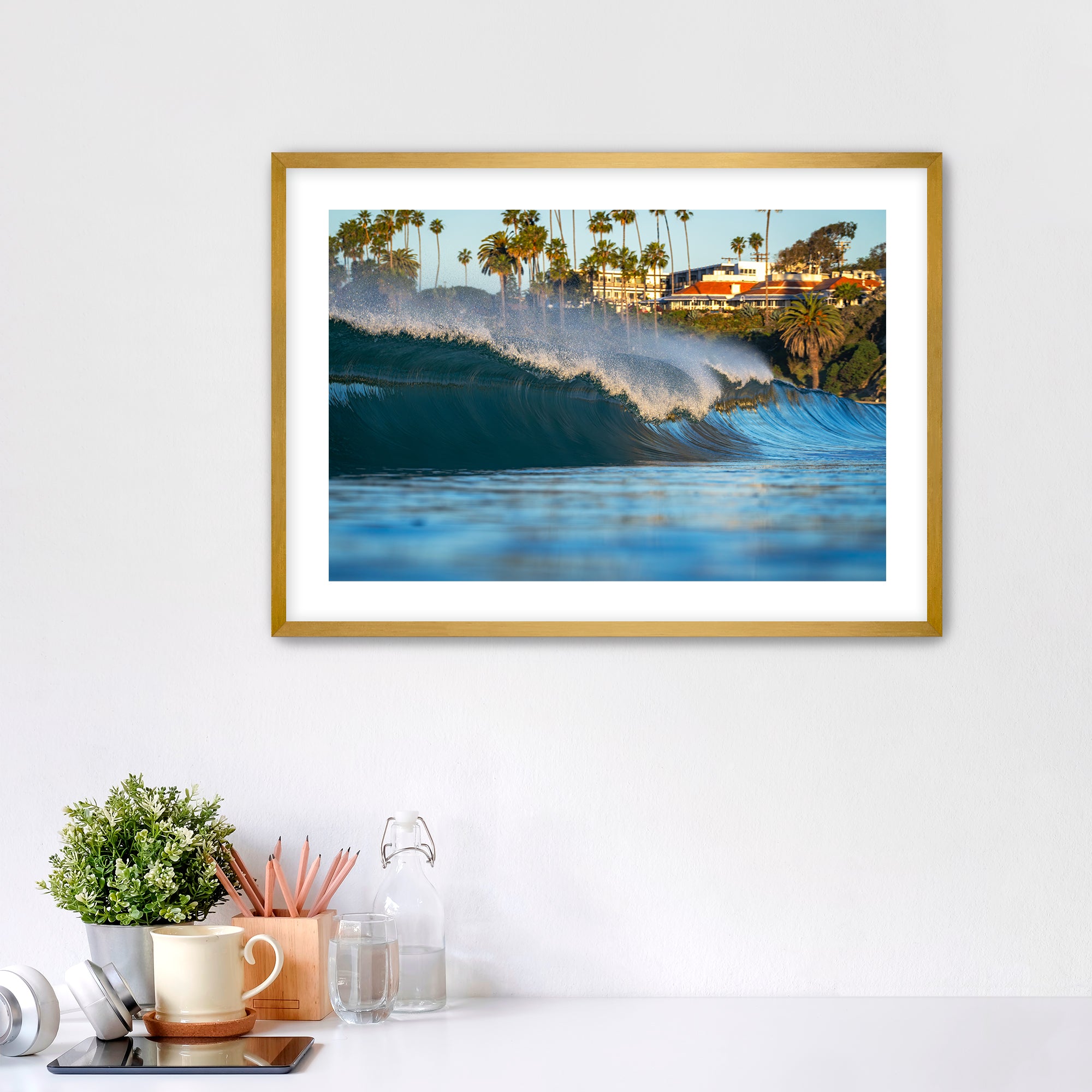MainviewGoldFrame1.jpg